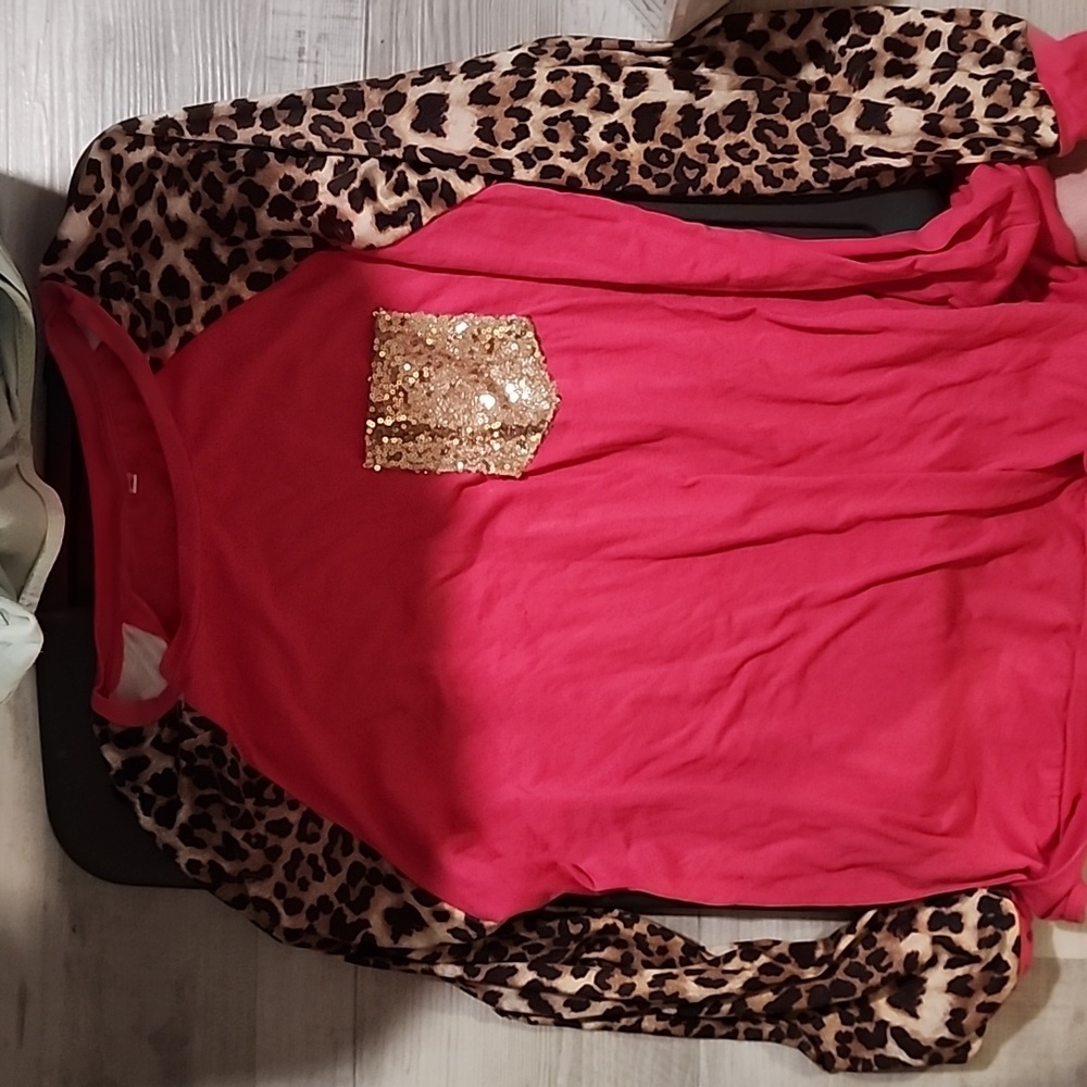Leopard Print Baseball Tee With Glitter Pocket